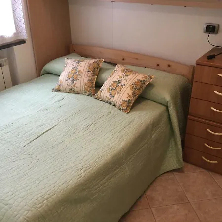 Dom wakacyjny La Casetta Della Nonna *