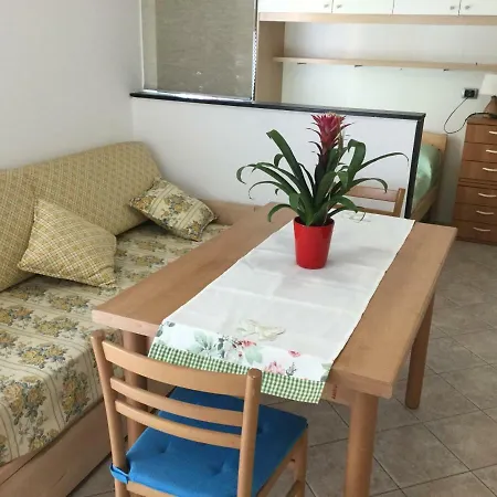 La Casetta Della Nonna * سيستري ليفانتي