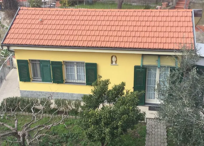La Casetta Della Nonna 度假居 东塞斯特里